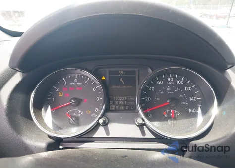 2013 Nissan Rogue S z USA, uszkodzony, nr VIN JN8AS5MT5DW547210